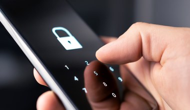 Jak chronić dane w telefonie z Androidem? Najlepsze triki