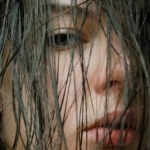 Jak często myć przetłuszczające się włosy? Te nawyki i mity pogorszą sprawę