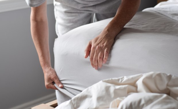 Jak często naprawdę należy zmieniać pościel? Eksperci podpowiadają!