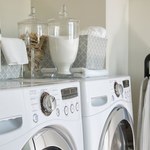 Jak czyścić białe sprzęty gospodarstwa domowego?