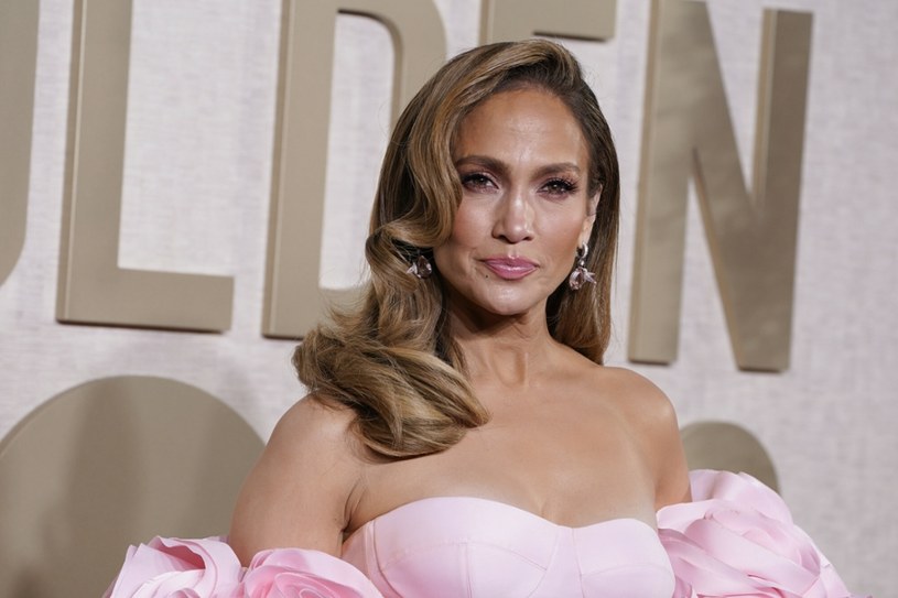 Jak dba o siebie Jennifer Lopez? Sekrety pielęgnacji, dieta i styl życia gwiazdy