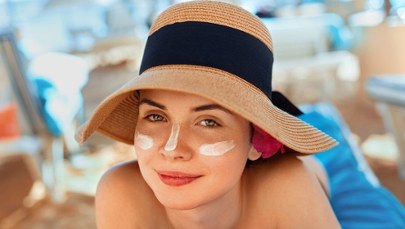 Jak dbać o skórę latem? 5 zasad od kosmetologa