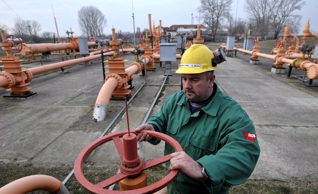 Jak długo surowce z Rosji będą płynąć na Węgry? Lider opozycji deklaruje