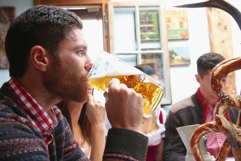 Jak dołączyć do piwnej rewolucji? Zacząć pić dobre piwo! /AFP