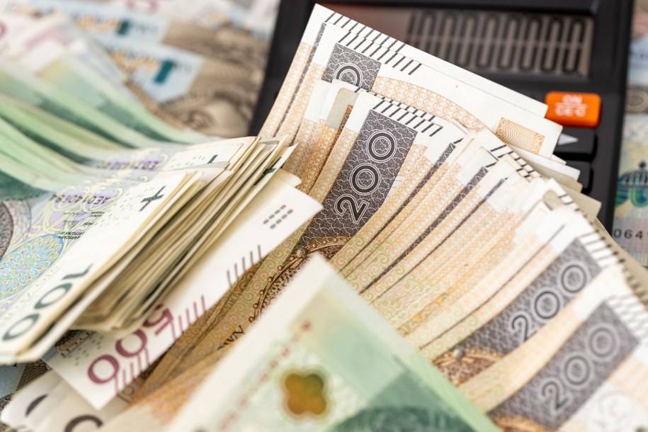 Co z przelewami bankowymi w majówkę? Jest komunikat