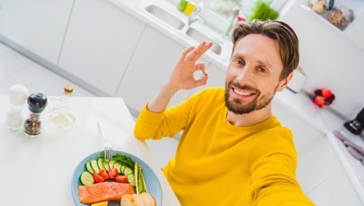 Jak dziś powinniśmy jeść? Talerz kontra piramida - co jest zdrowsze?