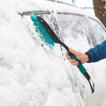 Jak jeździć autem, gdy jest śnieg i mróz? Zimowe problemy kierowców