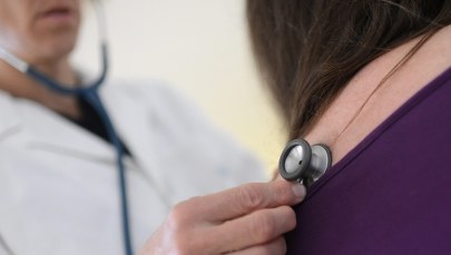 Jak korumpuje się lekarzy? Pieniądze to już za mało