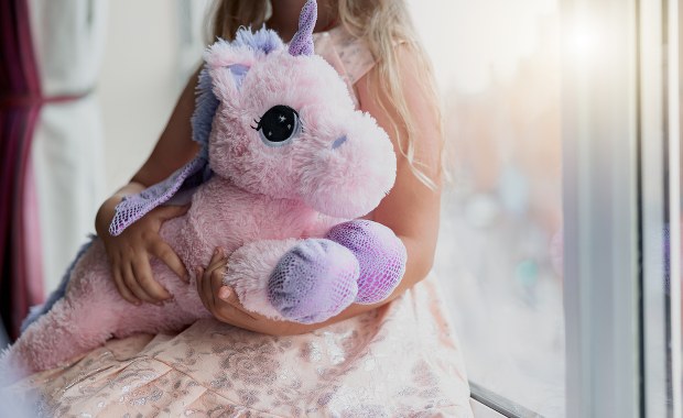 Jak legalnie hodować jednorożce? Weźcie przykład z tej dziewczynki