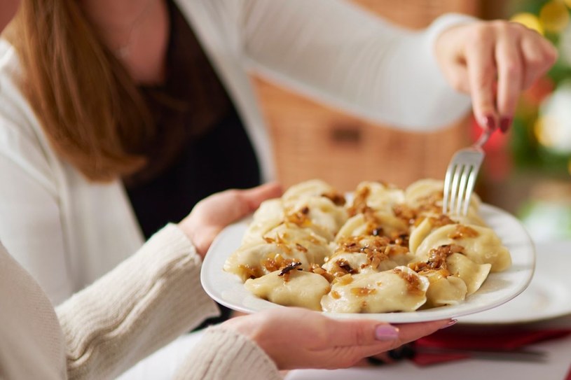 Jak nie przytyć w święta i jednocześnie jeść wszystko? Praktyczny poradnik  