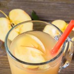 jelita Jak oczyścić jelita i wspomóc wątrobę? Domowy napój jabłkowy na detoks i podkręcenie metabolizmu