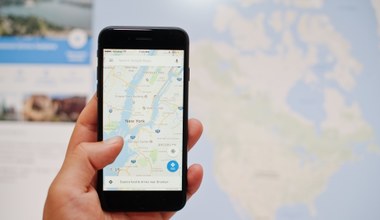Jak pobrać Mapy Google i korzystać z nawigacji offline?