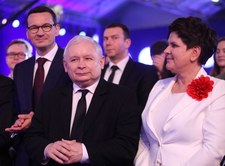 Jak Polacy oceniają PiS po trzech latach u władzy? Sondaż CBOS