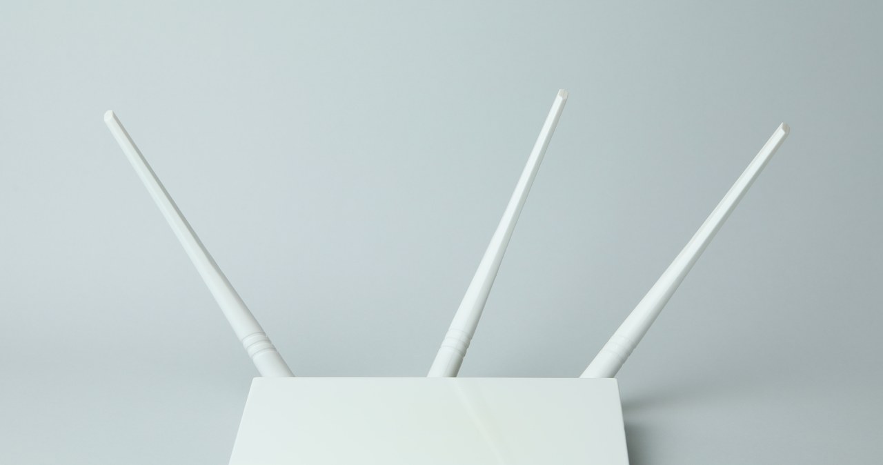 Jak poprawić zasięg WiFi? Kąt anteny ma znaczenie. /123rf.com /123RF/PICSEL