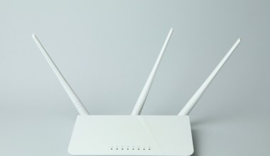 Jak poprawić zasięg WiFi? Prosty trik z antenami w routerze