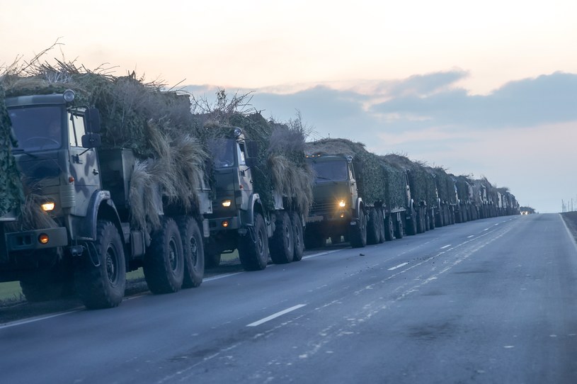 Jak poradzi sobie rosyjski konwój podczas mrozów? /Stringer/Anadolu Agency /Getty Images