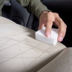 Jak posprzątać auto w środku? Prosty poradnik bez wizyty u detailera