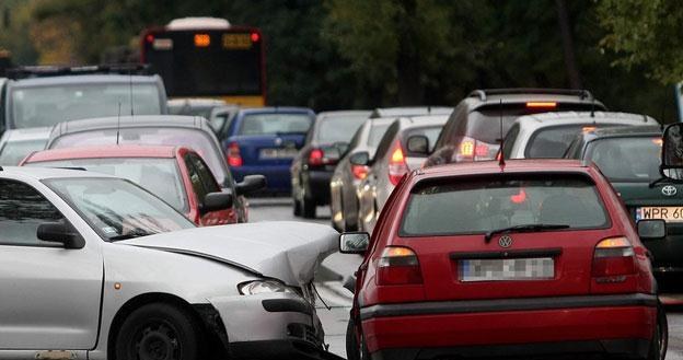 Jak poznać, czy auto ma wypadkową przeszłość / Fot: Mariusz Grzelak /East News