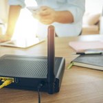 Jak poznać, że ktoś kradnie twoje Wi-Fi i wyrzucić go z sieci domowej?