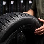 Jak przechowywać opony po sezonie. Ważna zasada 120 cm