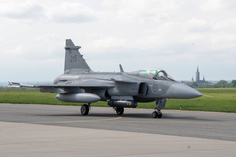 Sztuczna inteligencja za sterami samolotu bojowego. Pokonała prawdziwego pilota