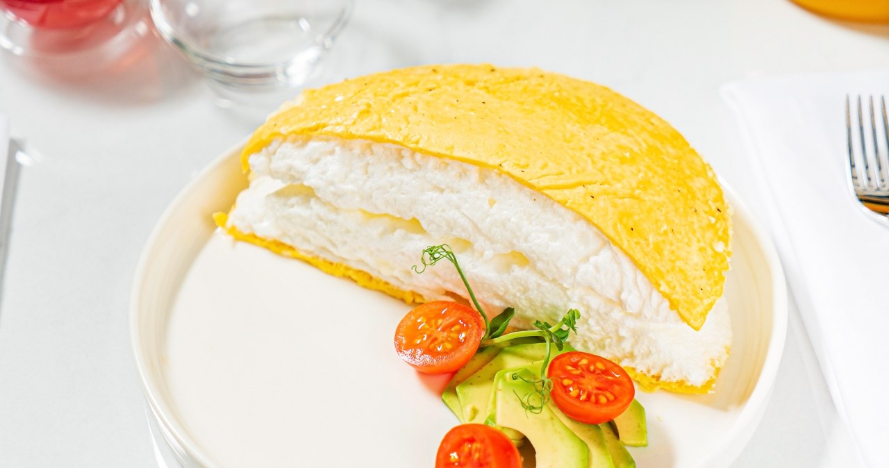 Jak przygotować japoński omlet? /maxsheb /123RF/PICSEL