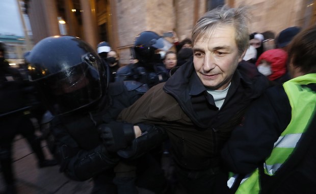 Jak przyjąć uciekających przed mobilizacją Rosjan? UE podzielona