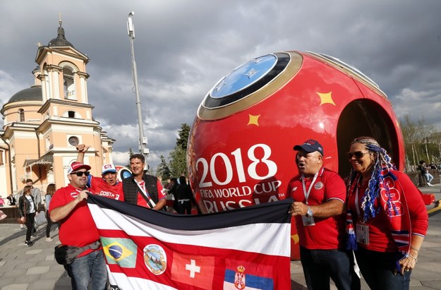 Jak rosyjski mundial wpłynie na gospodarkę? Analizy ekspertów /MAXIM SHIPENKOV    /PAP/EPA