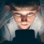 Jak rozpoznać u dziecka e-uzależnienie? 