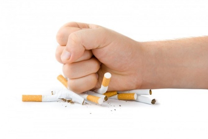 Jak rzucić palenie /© Photogenica
