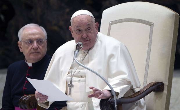 Jak się czuje papież? Watykan wydał nowy komunikat