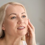 Jak skutecznie pozbyć się drugiego podbródka bez skalpela? Ćwiczenia i zabiegi na drugi podbródek