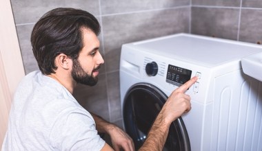 Jak skutecznie reklamować wadliwy sprzęt RTV i AGD - co musisz wiedzieć o gwarancji?