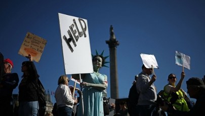 Jak stracić pół biliona dolarów w ciągu dwóch dni. Prezentuje Donald Trump