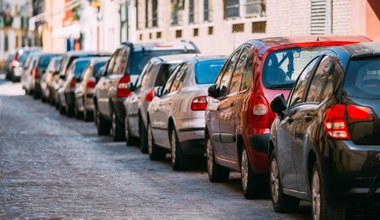 Jak tak zaparkujesz, może się okazać, że nie ruszysz z miejsca