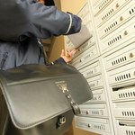Jak to naprawdę jest z tymi kontrolami abonamentu? Poczta Polska wyjaśnia