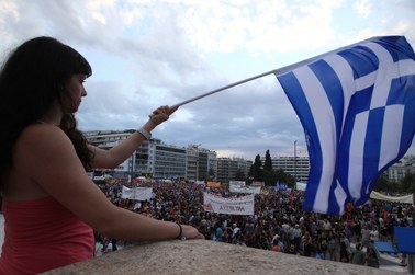 Jak uratować Grecję? W poniedziałek nadzwyczajny szczyt strefy euro