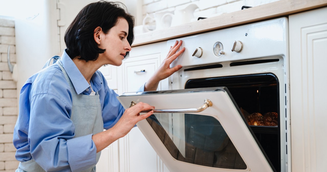 Jak usunąć gorycz z orzechów? Jest na to prosty sposób. /123RF.com /Pixel