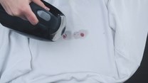 Jak usunąć gumę do żucia z ubrania?