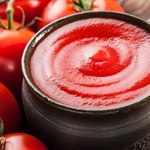 Jak usunąć plamy z ketchupu?