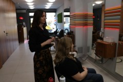 Jak w kilka minut zrobić sobie piękną, wiosenną fryzurę?