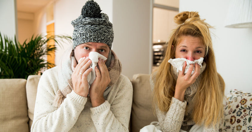Jak walczyć z grypą i przeziębieniem? /&copy;123RF/PICSEL