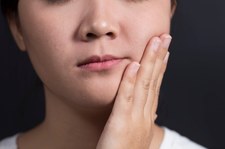​Jak walczyć z syndromem opuchniętej twarzy?