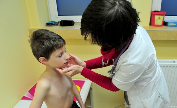 Jak wygrać z grypą? Eksperci: szczep się i żyj zdrowo!
