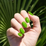 Jak wykonać trwały manicure hybrydowy w domu i cieszyć się perfekcyjnymi paznokciami