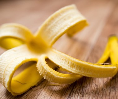 Jak wzmocnić bujny wzrost roślin skórkami z banana?