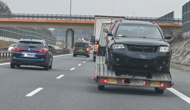 Jak zachować się w razie awarii na autostradzie? Unikaj tych błędów