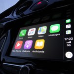 Jak zainstalować i połączyć iPhone z Apple CarPlay?