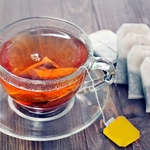 Jak zaparzyć zdrowo herbatę i zaoszczędzić?