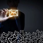 Jak zapobiec wpadaniu firmowych maili do spamu?